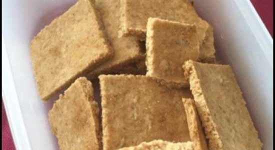 almond_crackers